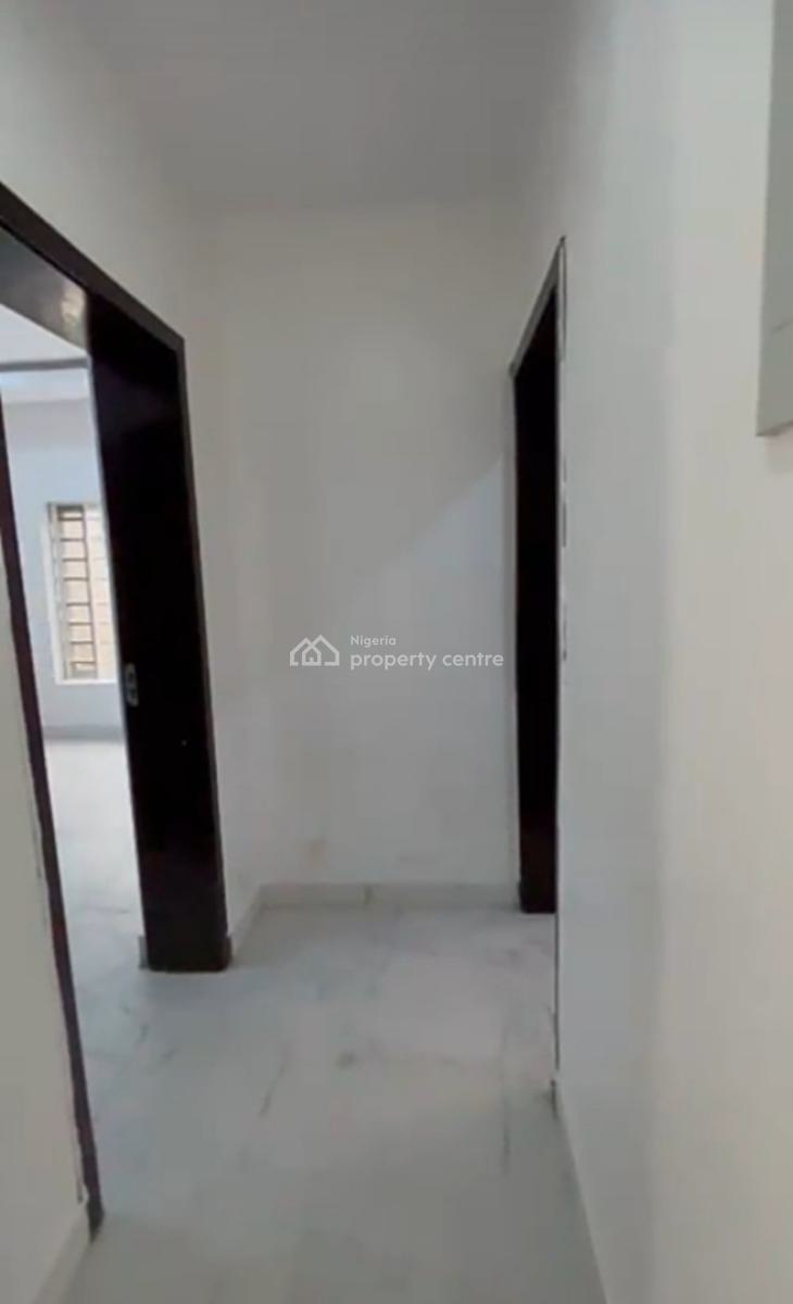 Lovely and Spacious 3 Bedroom Apartment { Video}, Near Blenco Shoppers Hub Addo Road, Ajah, Lagos, Flat / Apartment for Rent