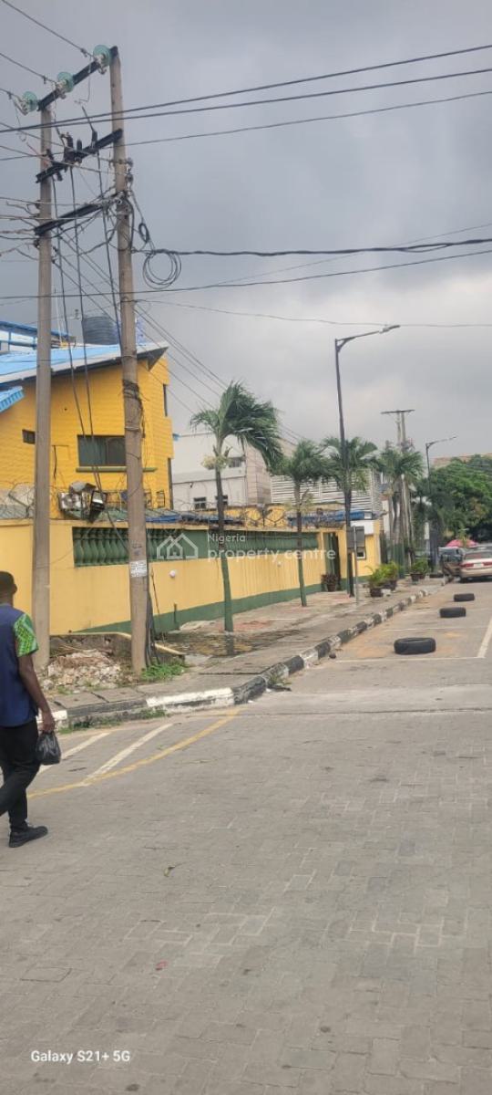 4-bedroom Corner Piece Detached House with Bq, Sinari Daranijo, Victoria Island (vi), Lagos, Detached Duplex for Sale