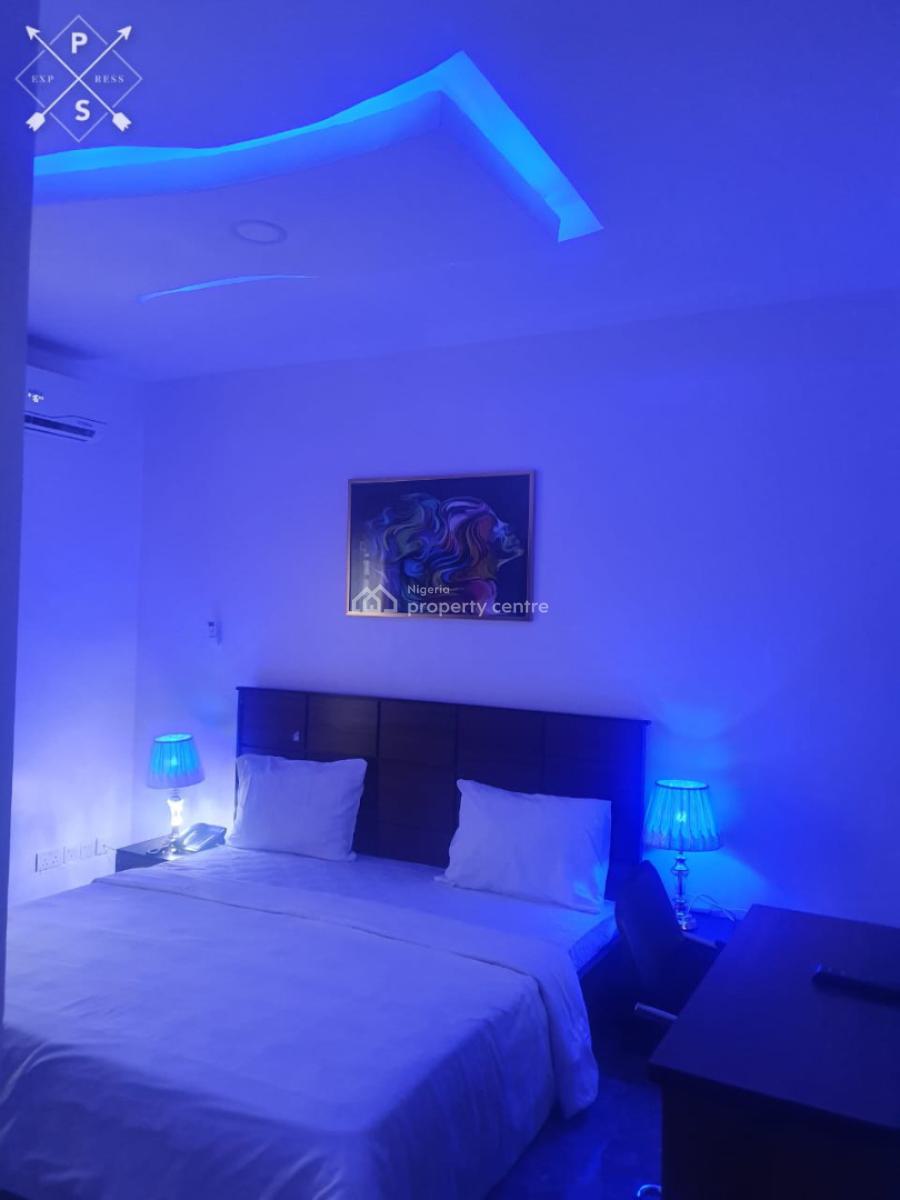 11 Room Functional Hotel, Idado, Before Chevron Round About,lekki Lagos, Idado, Lekki, Lagos, Hotel / Guest House for Sale