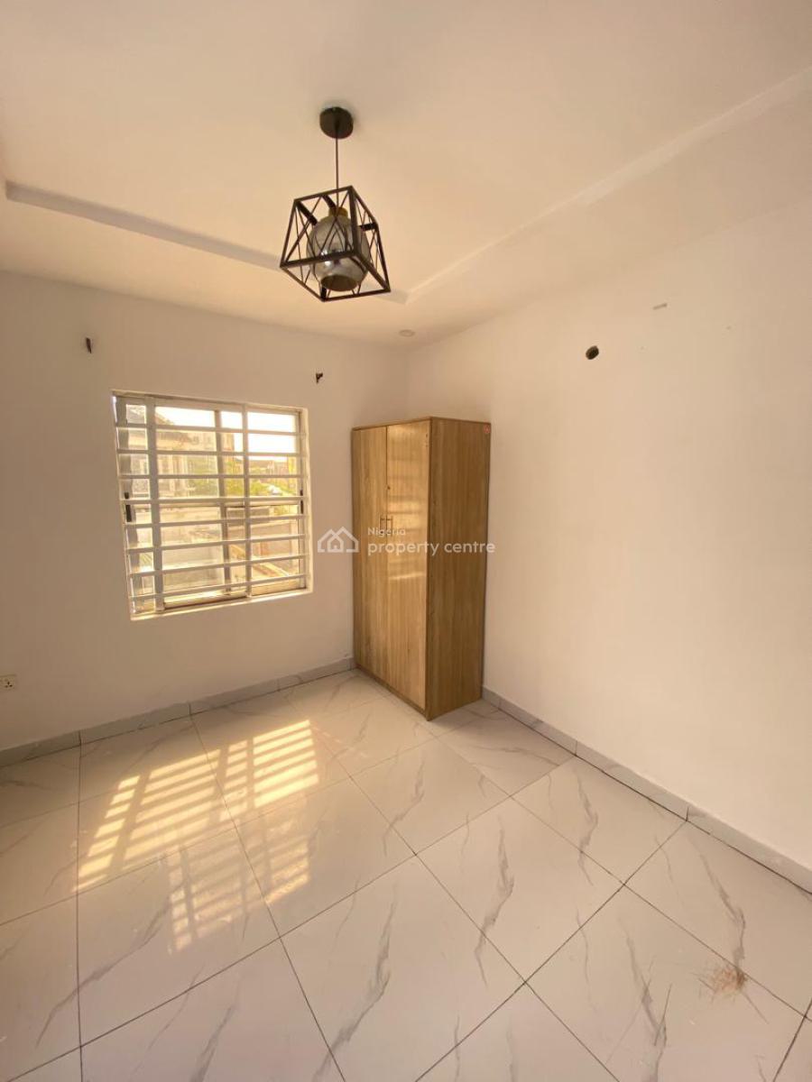 2 Bedroom Apartment, Conversation Road, Lekki, Lagos, Flat / Apartment for Rent