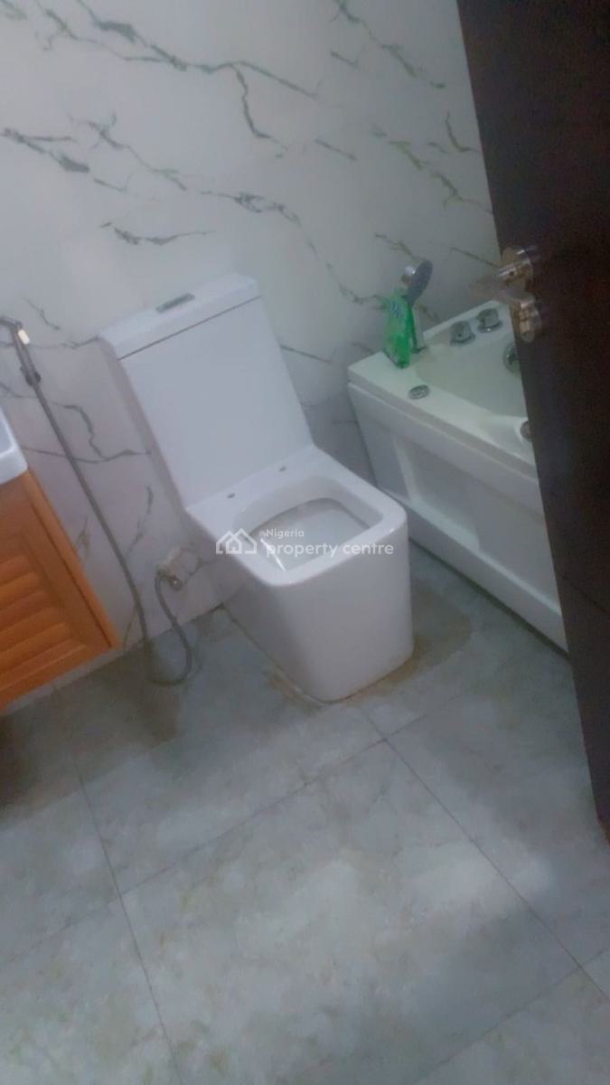 Furnished Master Bedroom, Oral Estate, Lekki Phase 2, Lekki, Lagos, Semi-detached Duplex for Rent