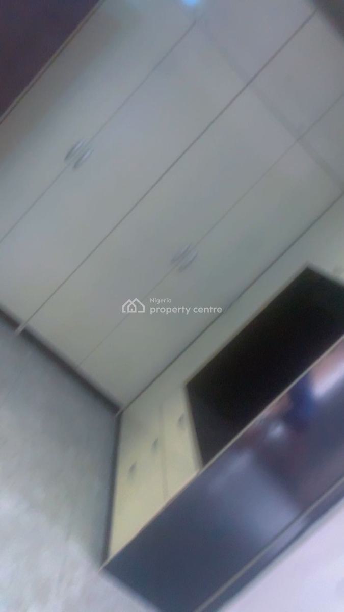 Furnished Master Bedroom, Oral Estate, Lekki Phase 2, Lekki, Lagos, Semi-detached Duplex for Rent