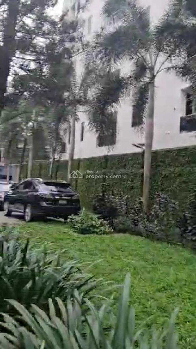 Bungalow on 2000sqm Land, Isaac John, Ikeja Gra, Ikeja, Lagos, Mixed-use Land for Sale