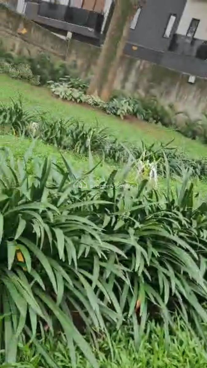 Bungalow on 2000sqm Land, Isaac John, Ikeja Gra, Ikeja, Lagos, Mixed-use Land for Sale