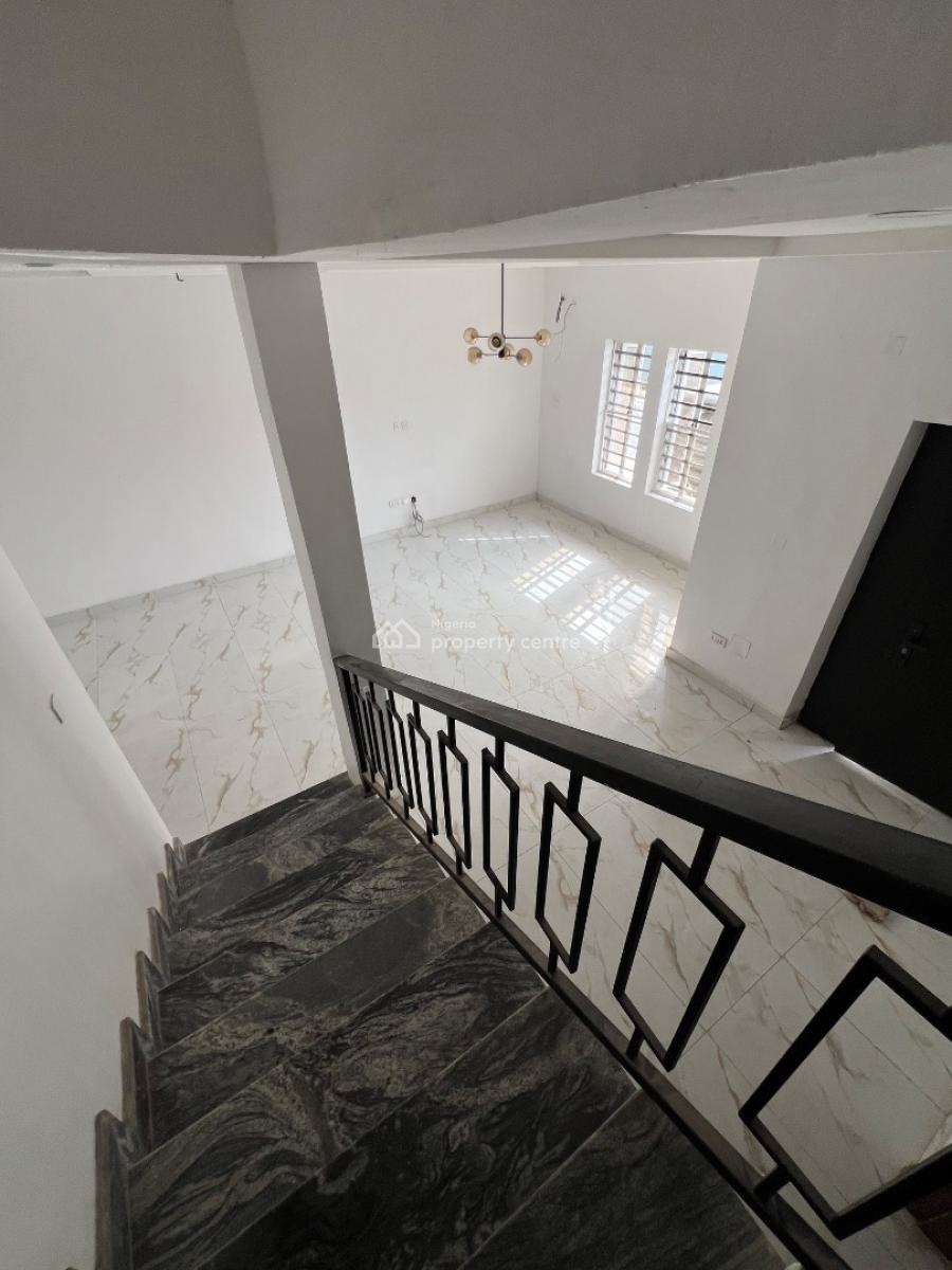Brand New 4-bedroom Terrace Duplex Located in a Secure Estate, Lekki Phase 1, Lekki, Lagos, Terraced Duplex for Rent