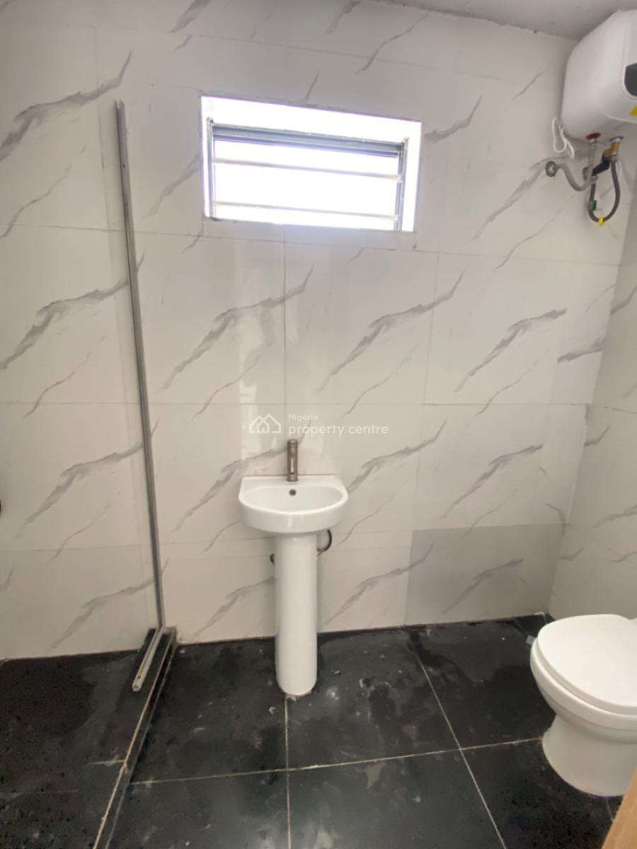 Modern Brand New 2 Bedroom Serviced Apartment Available at Ologolo, Ologolo Lekki Lagos, Ologolo, Lekki, Lagos, Flat / Apartment for Sale