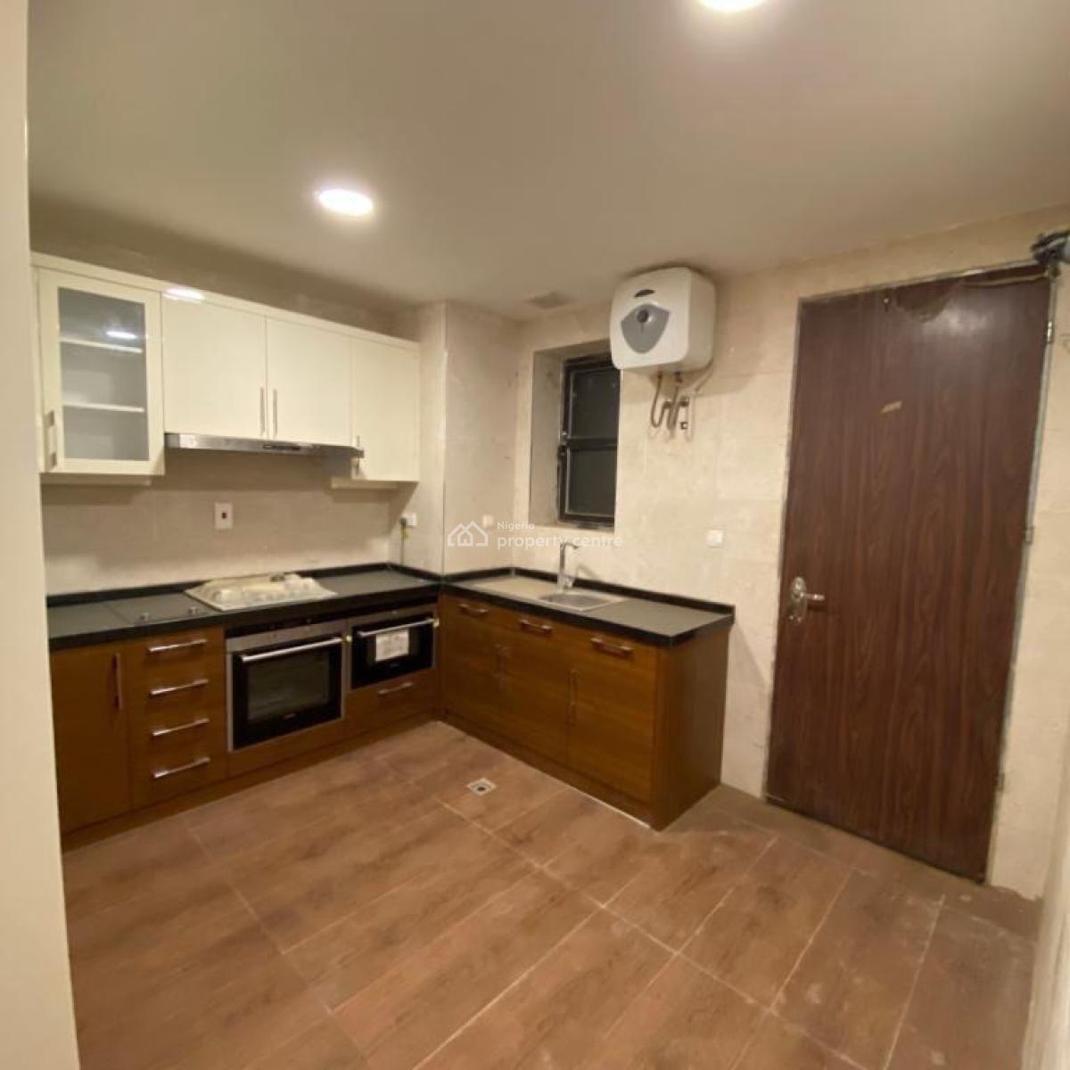 Luxury 4-bedroom Terrace Duplex with Communal Swimming Pool., Guzape District, Abuja, House for Rent