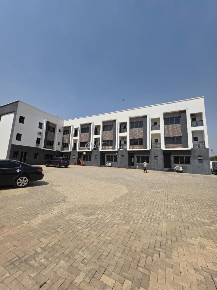 Affordable 4 Bedroom Terrace Duplex with Bq, Jahi, Abuja, Terraced Duplex for Sale