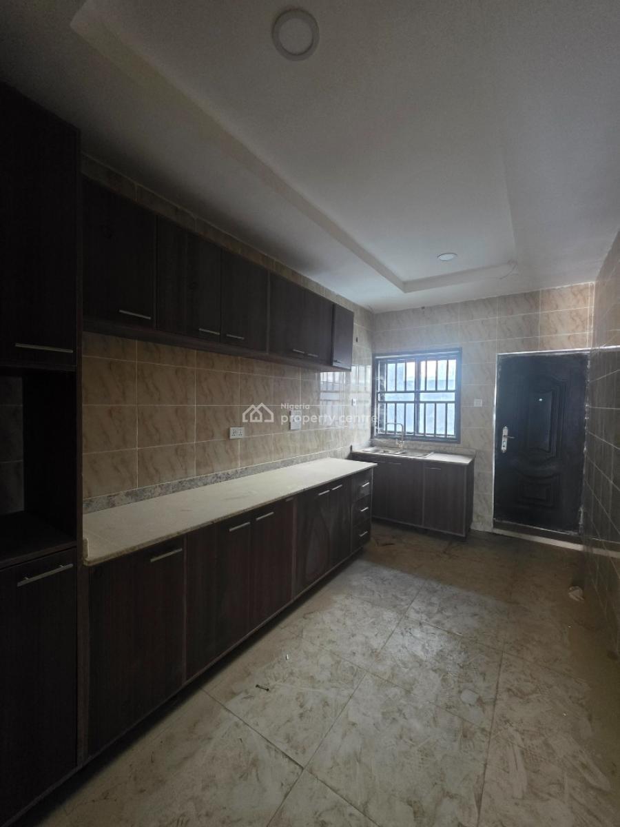 Affordable 4 Bedroom Terrace Duplex with Bq, Jahi, Abuja, Terraced Duplex for Sale