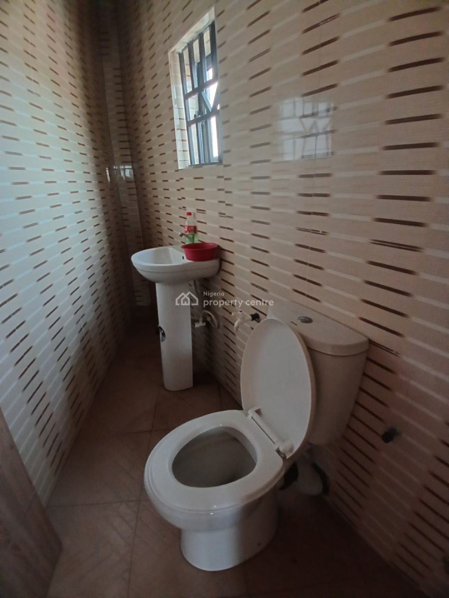 Modern New Warehouse  with Offices, Challange, Ibadan, Oyo, Warehouse for Sale