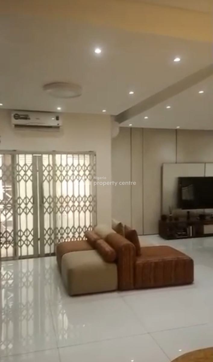 4 Bedroom Apartment with a Very Large Sitting/dinning, Elevator, Pool, Old Ikoyi, Ikoyi, Lagos, Flat / Apartment for Sale