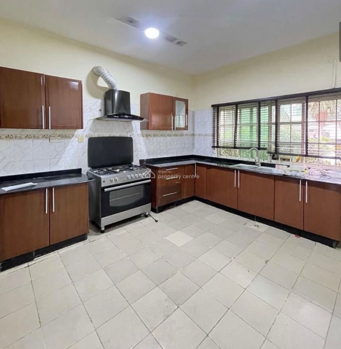 Serviced 3 Bedroom Apartment with Pool, Ikoyi, Lagos, Flat / Apartment for Rent