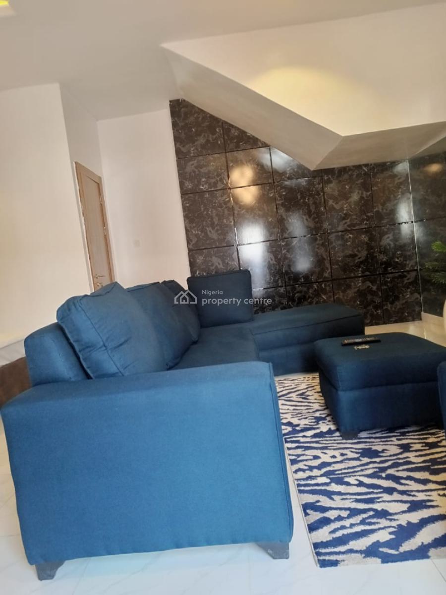 Fully Furnished Miniflat at Admiralty Way Lekki Phase 1, Admiralty Way Lekki Phase One 1, Lekki Phase 1, Lekki, Lagos, Mini Flat (room and Parlour) for Rent