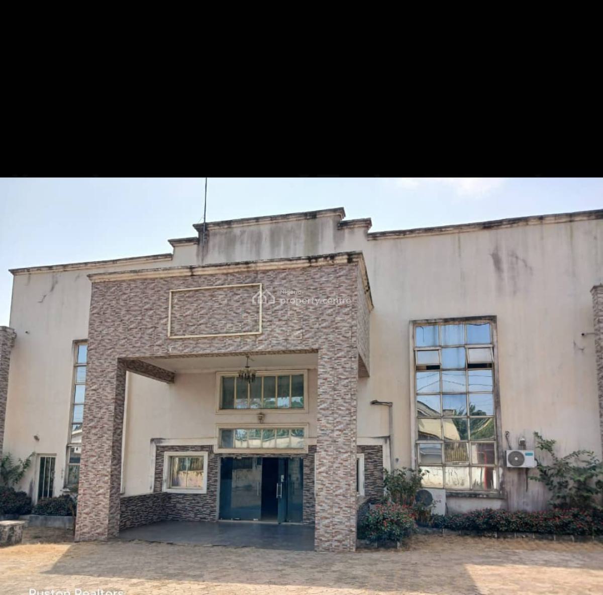 3000 Capacity Event Centre on 4500sqm, Aleshinloye Road, Jericho, Ibadan, Oyo, Plaza / Complex / Mall for Sale