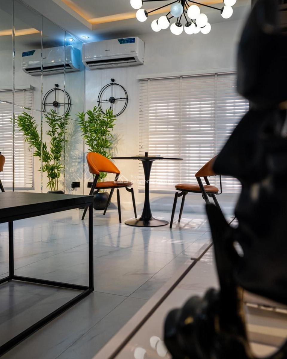 1 Bedroom Apartment, Lekki Phase 1, Lekki, Lagos, Flat / Apartment Short Let