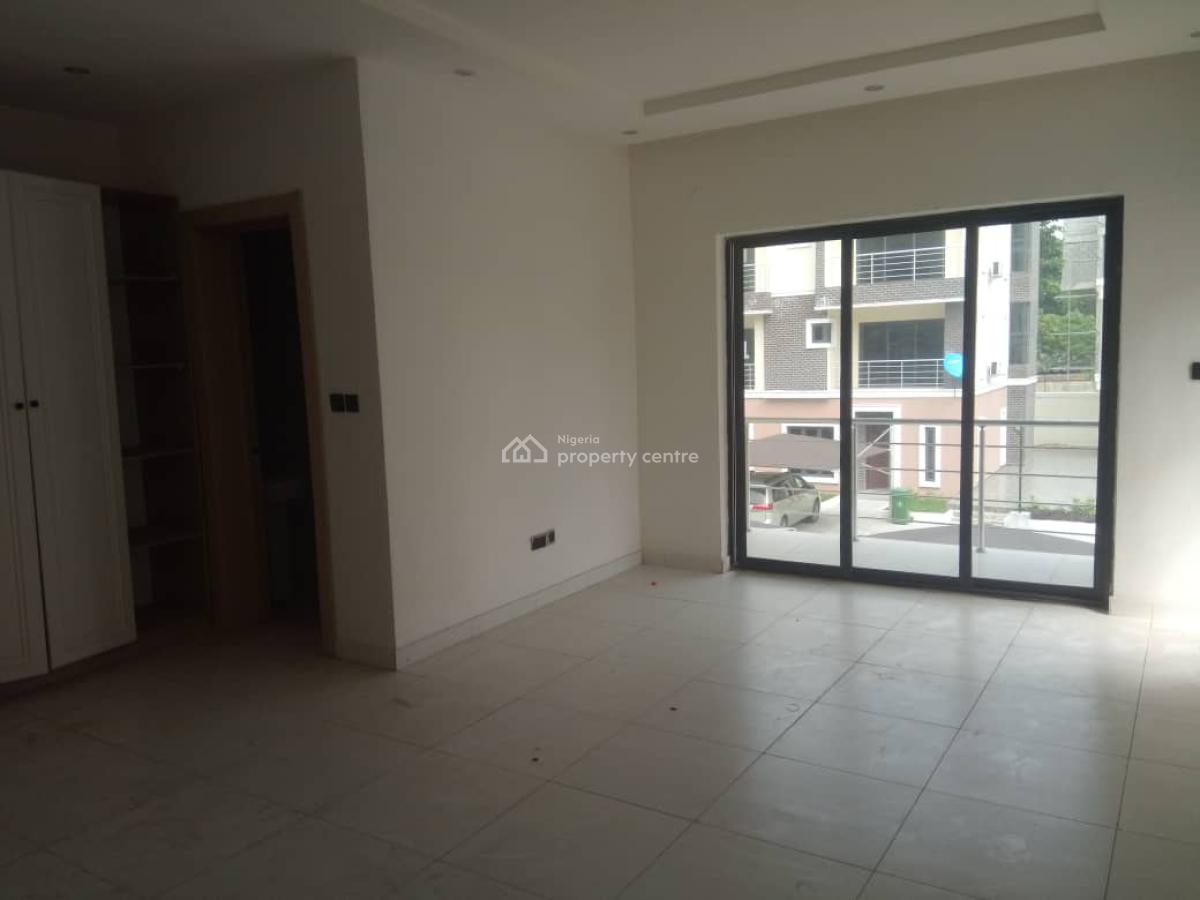 Spacious and Strategically Located 4 Bedroom Terrace, Old Ikoyi, Ikoyi, Lagos, Terraced Duplex for Rent