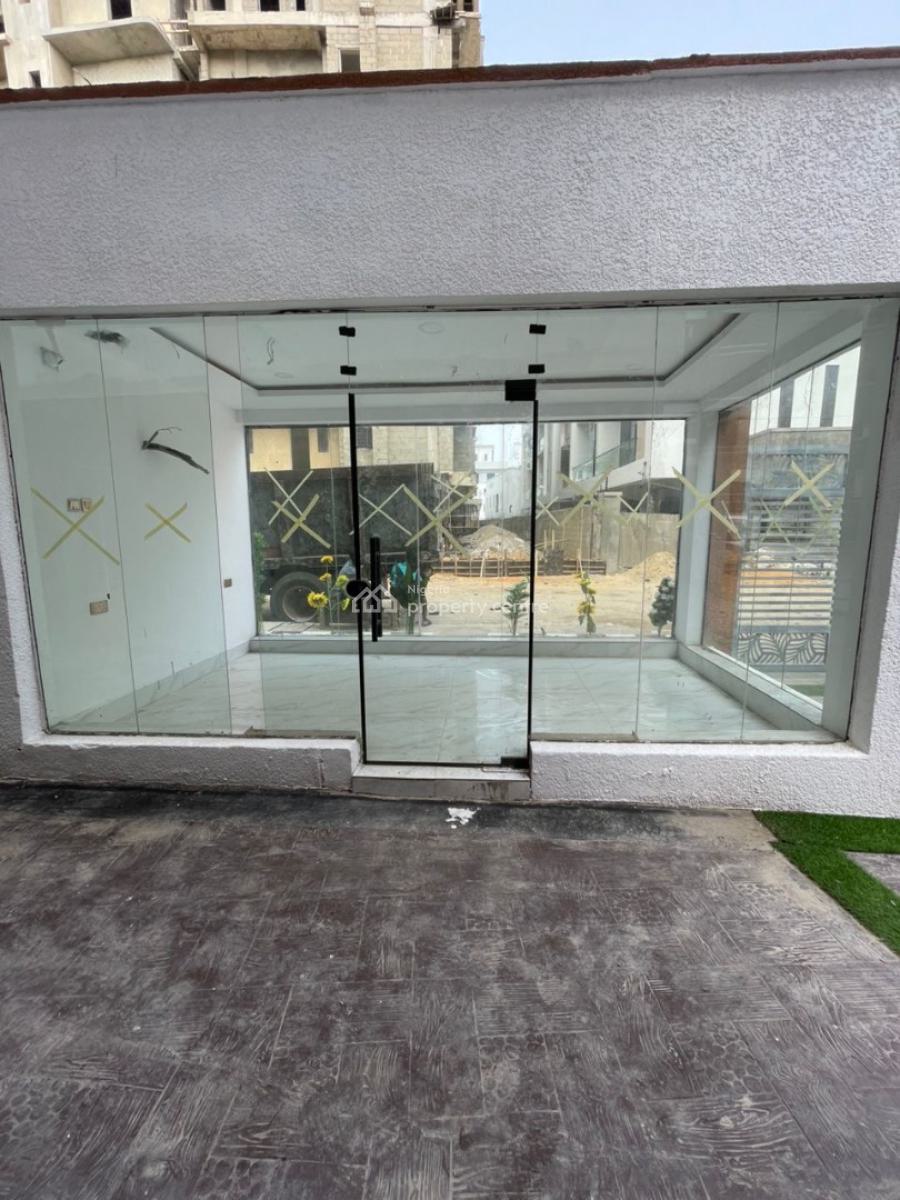 2 Bedroom Apartment with Pool and Bq, Lekki Phase 1, Lekki, Lagos, Flat / Apartment for Sale