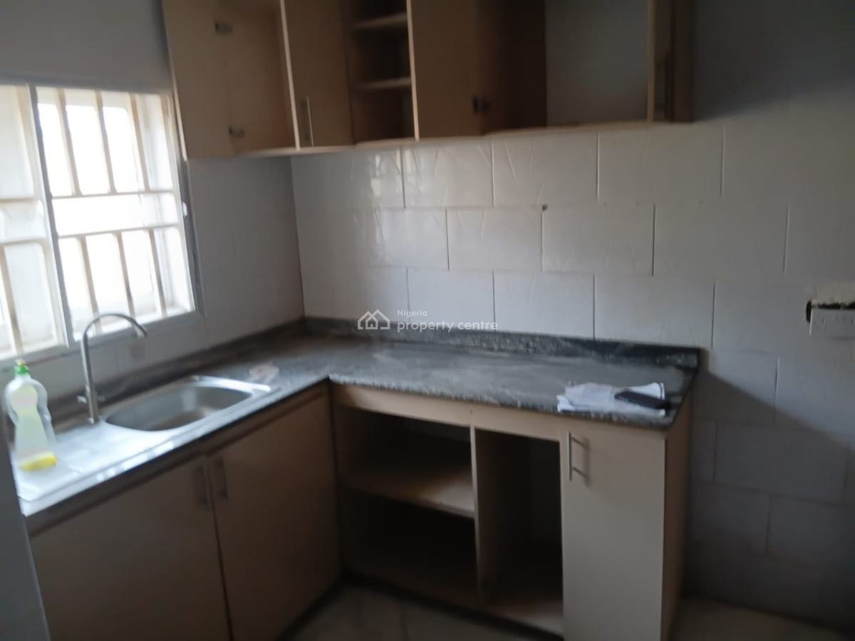Luxury and Spacious 2 Bedroom Flat in a Very Nice Estate on Tarred Road, Mabushi, Abuja, Flat / Apartment for Rent