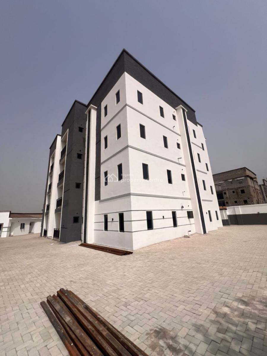 Massive 3 Bedroom Flat Apartment with Bq, Dakibiyu, Jabi, Abuja, Flat / Apartment for Sale