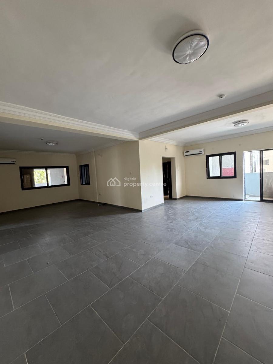 3 Bedroom Flat, Off Admiralty, Lekki Phase 1, Lekki, Lagos, Flat / Apartment for Rent