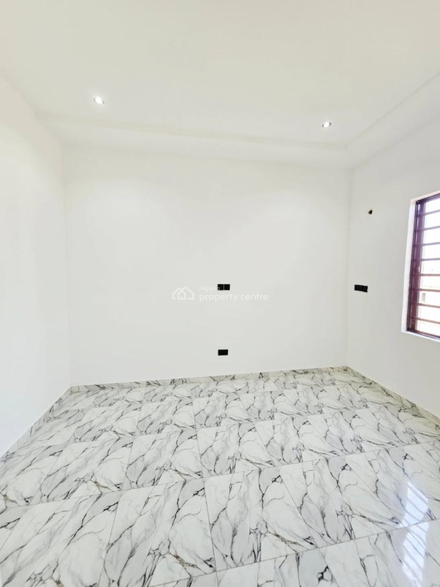 4 Bedroom Semi Detached House with Bq, Ajah, Lagos, Semi-detached Duplex for Sale