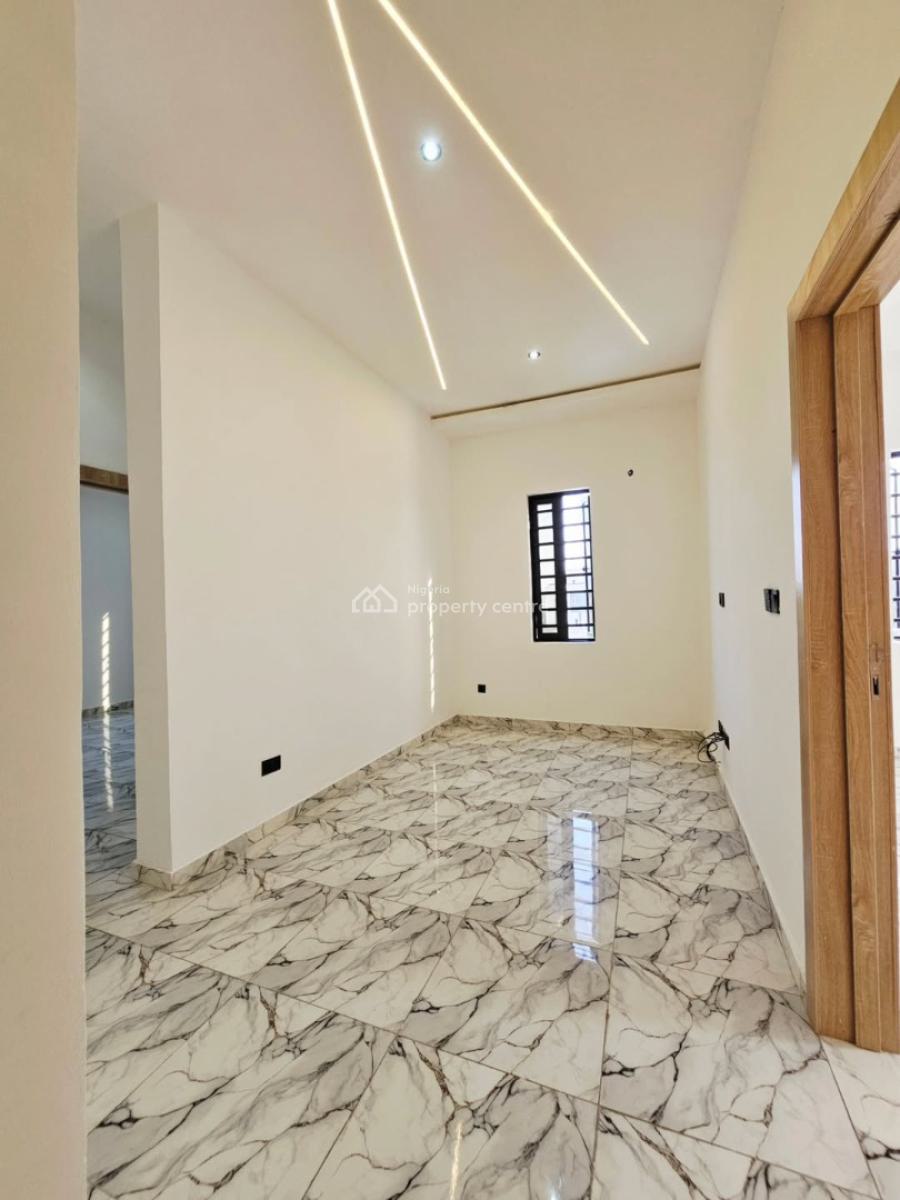 4 Bedroom Semi Detached House with Bq, Ajah, Lagos, Semi-detached Duplex for Sale