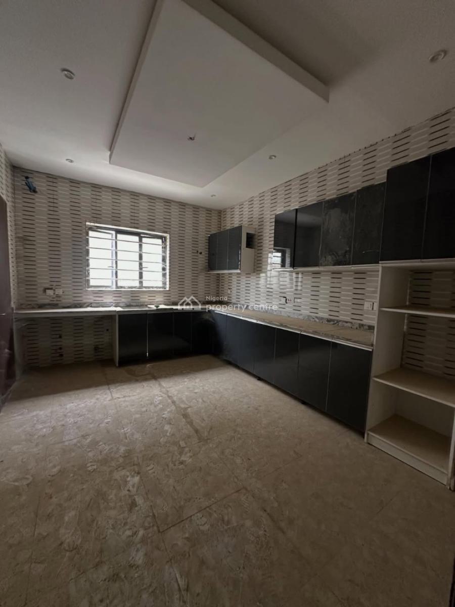 4bedroom Terrace with 2 Living Room and a Bq, Jabi, Abuja, Terraced Duplex for Sale