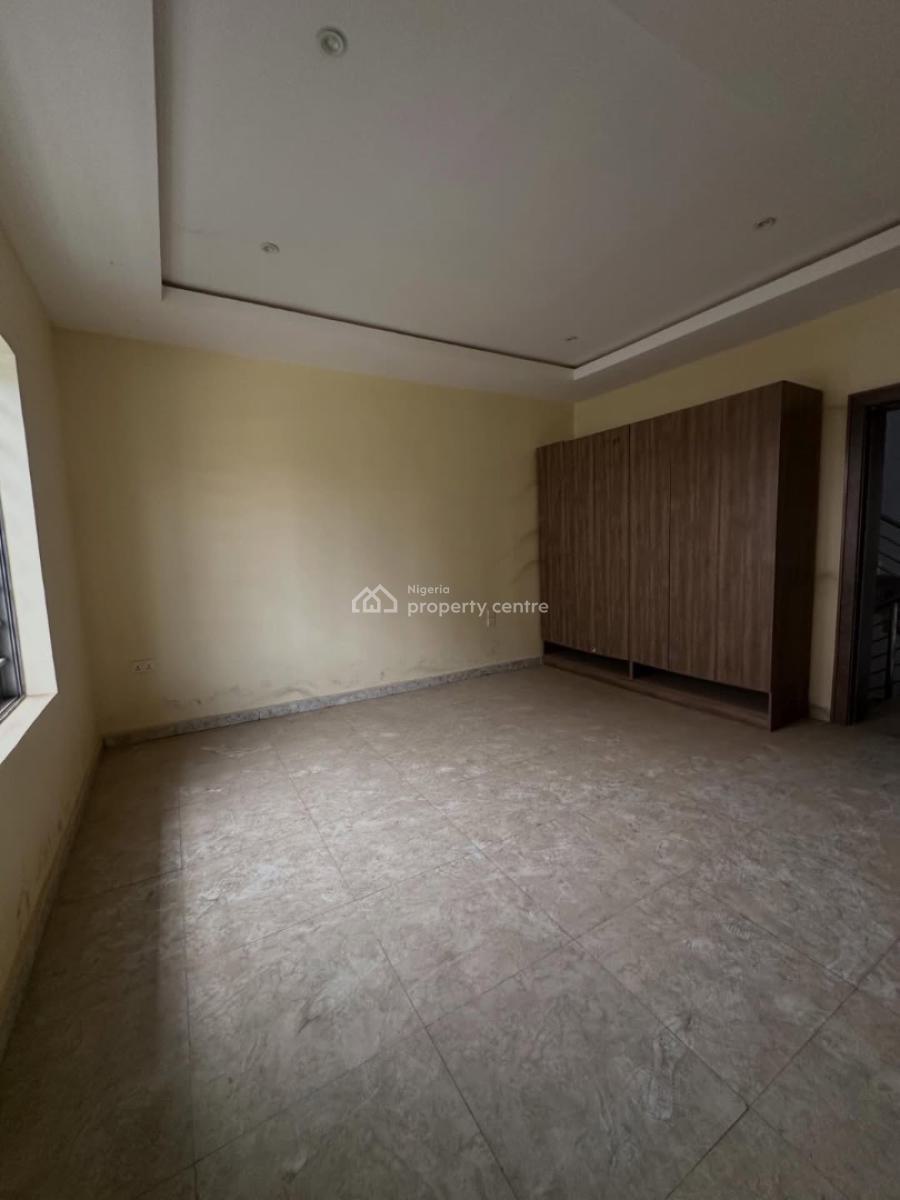 4bedroom Terrace with 2 Living Room and a Bq, Jabi, Abuja, Terraced Duplex for Sale