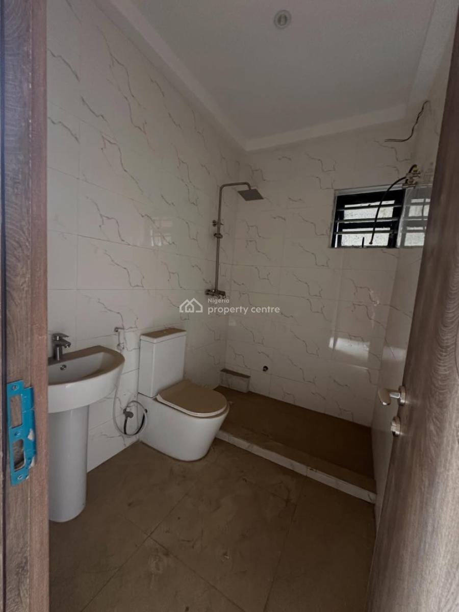 4bedroom Terrace with 2 Living Room and a Bq, Jabi, Abuja, Terraced Duplex for Sale