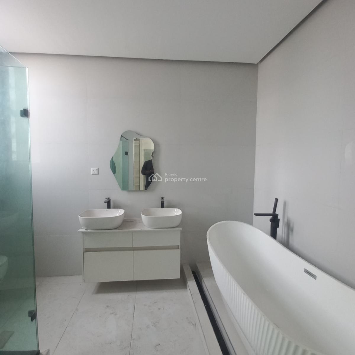 Newly Built 4 Bedroom Penthouse with Private Elevator, Pool, Ikate, Lekki, Lagos, Flat / Apartment for Sale