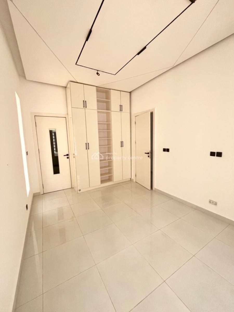 Luxurious 5 Bedroom Fully Detached Duplex with Bq and Swimming Pool, Ologolo, Lekki, Lagos, Detached Duplex for Sale