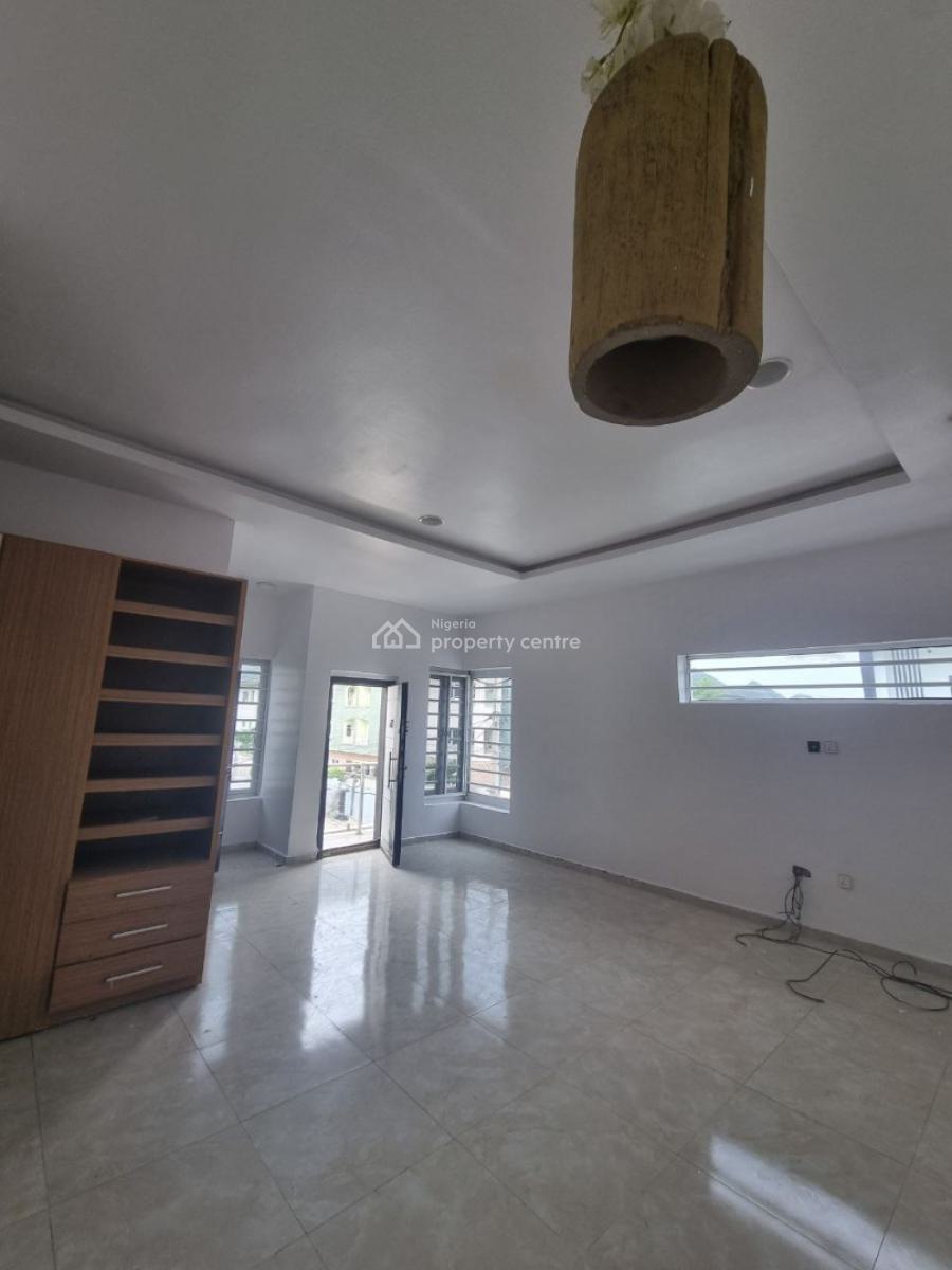 5  Bedroom Detached House with Bq, Osapa, Lekki, Lagos, Detached Duplex for Rent