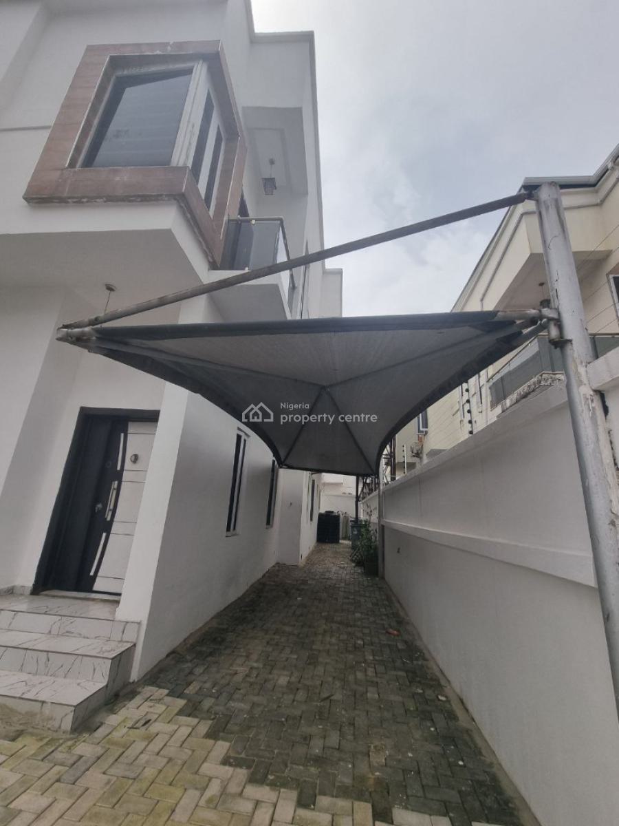 5  Bedroom Detached House with Bq, Osapa, Lekki, Lagos, Detached Duplex for Rent