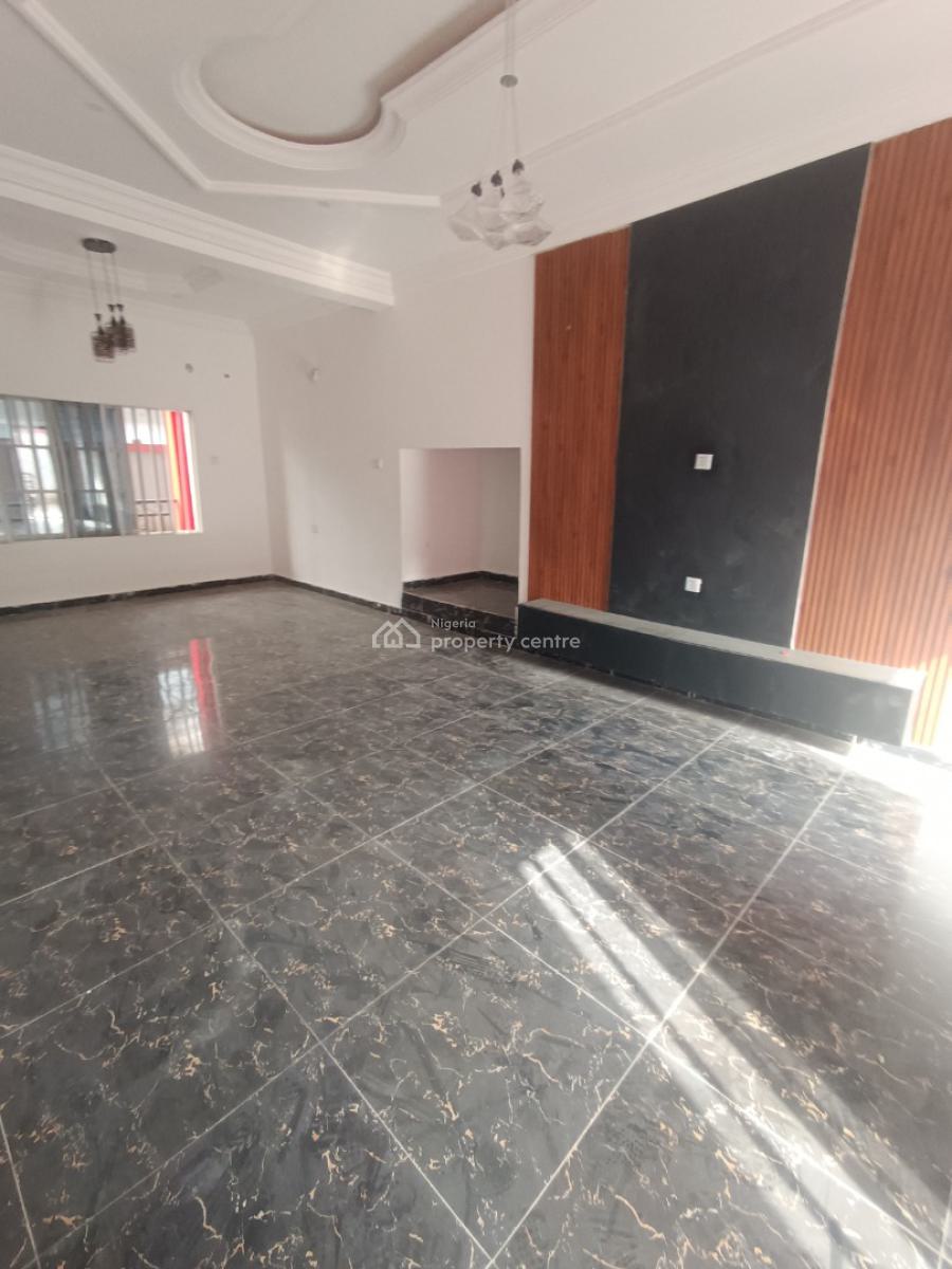 3 Bedroom Flat (4 Tenant in Compound), Lagos Business School, Sangotedo, Ajah, Lagos, Flat / Apartment for Rent