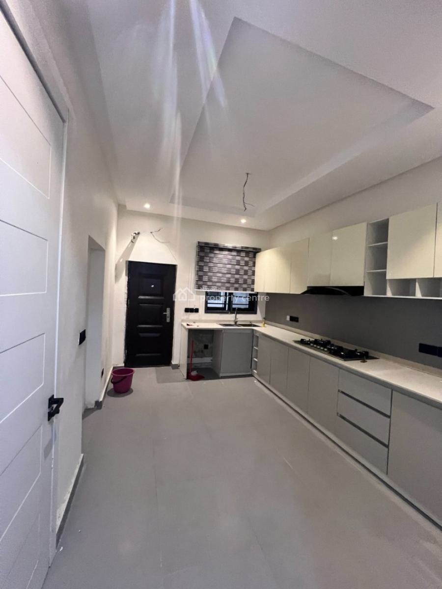 4 Bedroom Terrace Duplex, Osapa, Lekki, Lagos, Terraced Duplex for Rent