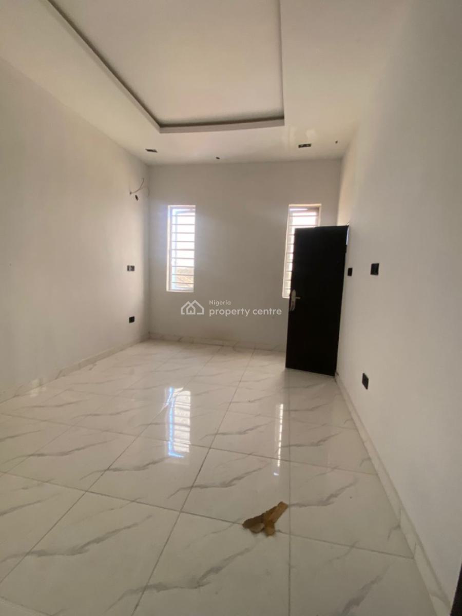 Exquisite Spacious 2 Bedrooms Apartment, Sangotedo, Ajah, Lagos, Flat / Apartment for Rent