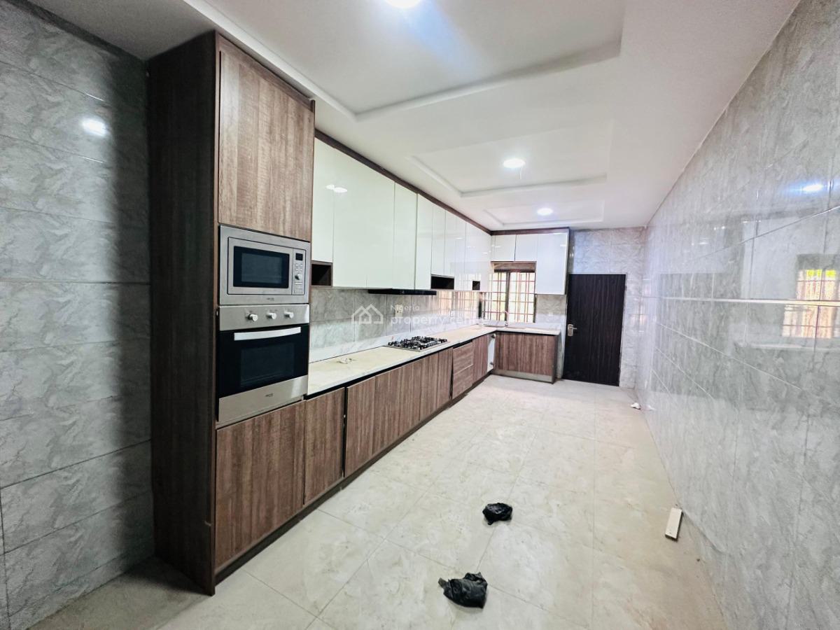 5 Bedroom Terrace Duplex with Bq, Life Camp Junction, Life Camp, Abuja, House for Sale