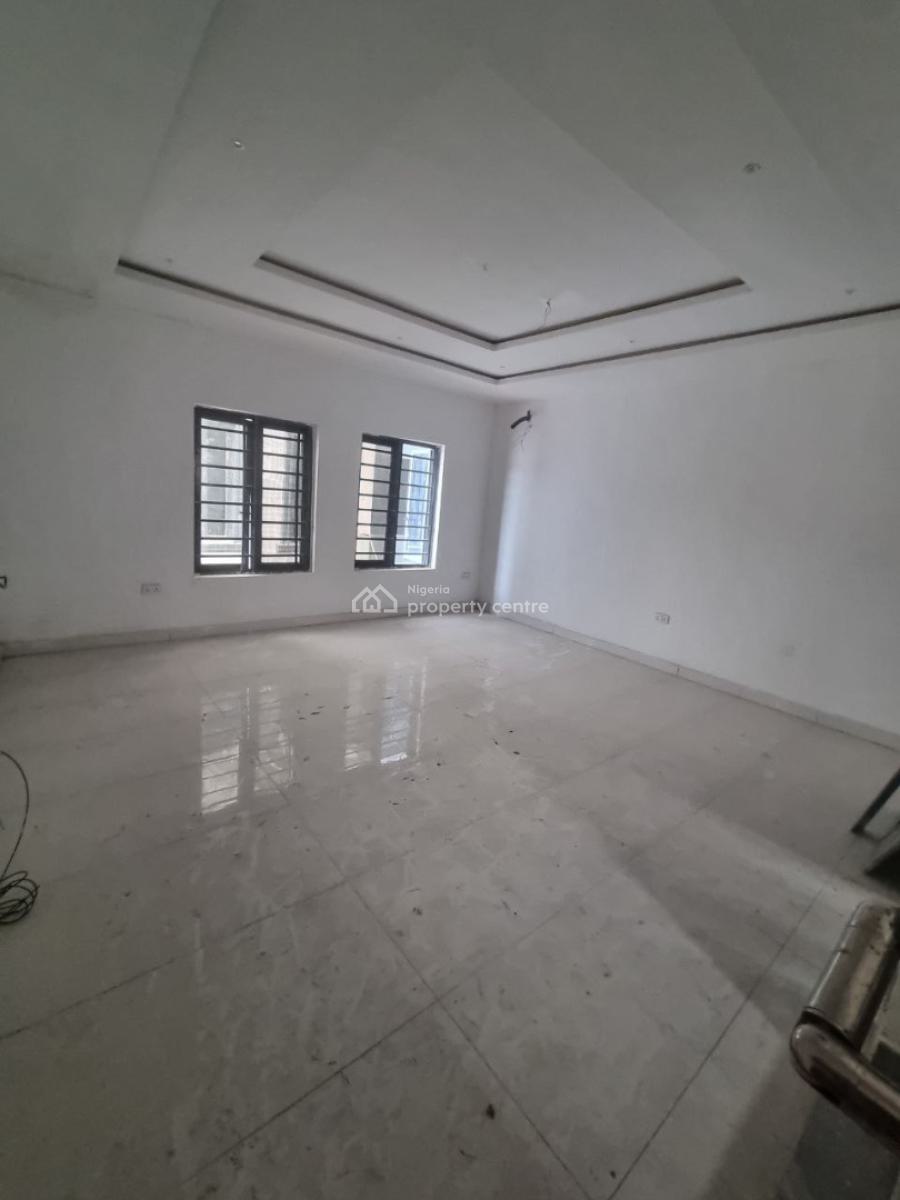 2 Bedroom Apartment, Ologolo, Lekki, Lagos, Flat / Apartment for Sale