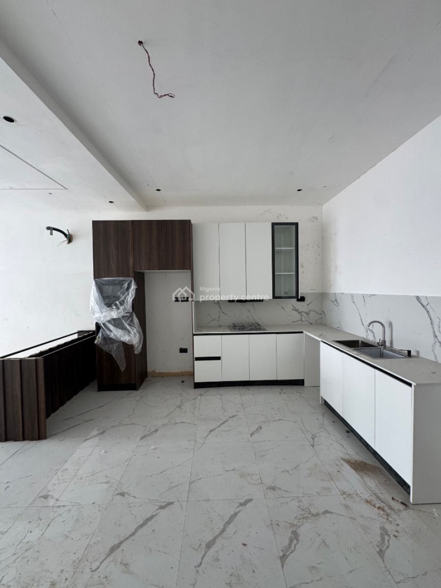 Newly Built Two (2) Bedroom Apartment, Lekki Phase 1, Lekki, Lagos, Flat / Apartment for Sale