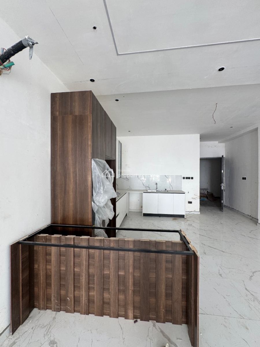 Newly Built Two (2) Bedroom Apartment, Lekki Phase 1, Lekki, Lagos, Flat / Apartment for Sale