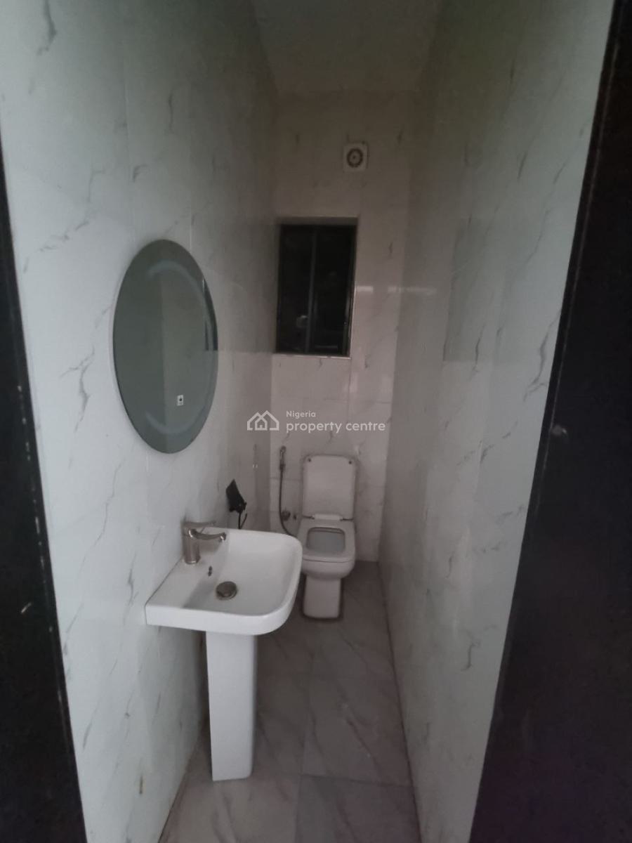 2 Bedroom Apartment, Ologolo, Lekki, Lagos, Flat / Apartment for Rent
