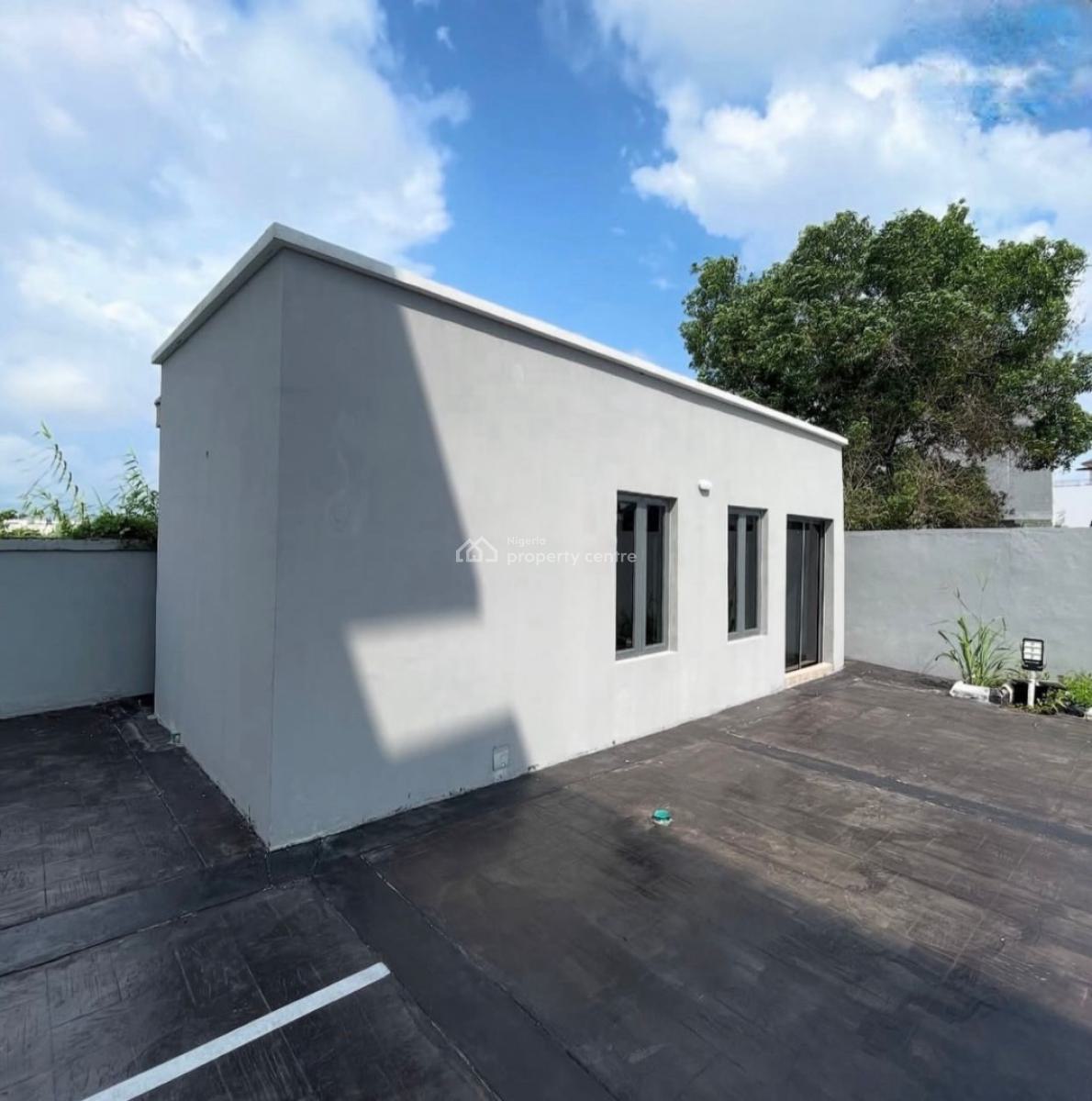 Massively Spacious 4-bedroom Terrace Duplex (serviced), Lekki Phase 1, Lekki, Lagos, Terraced Duplex for Rent