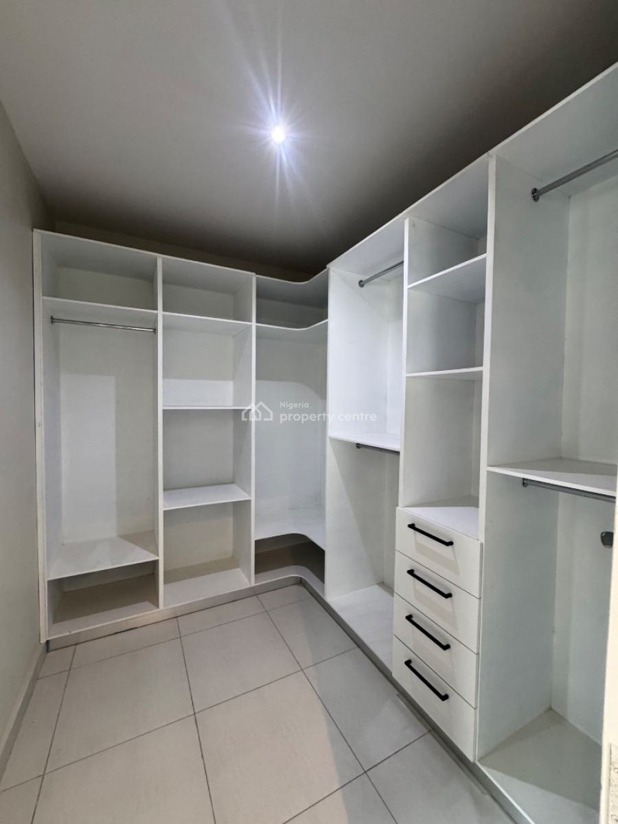 Beautiful Four (4) Bedroom Terraced Duplex, Lekki Phase 1, Lekki, Lagos, Terraced Duplex for Sale