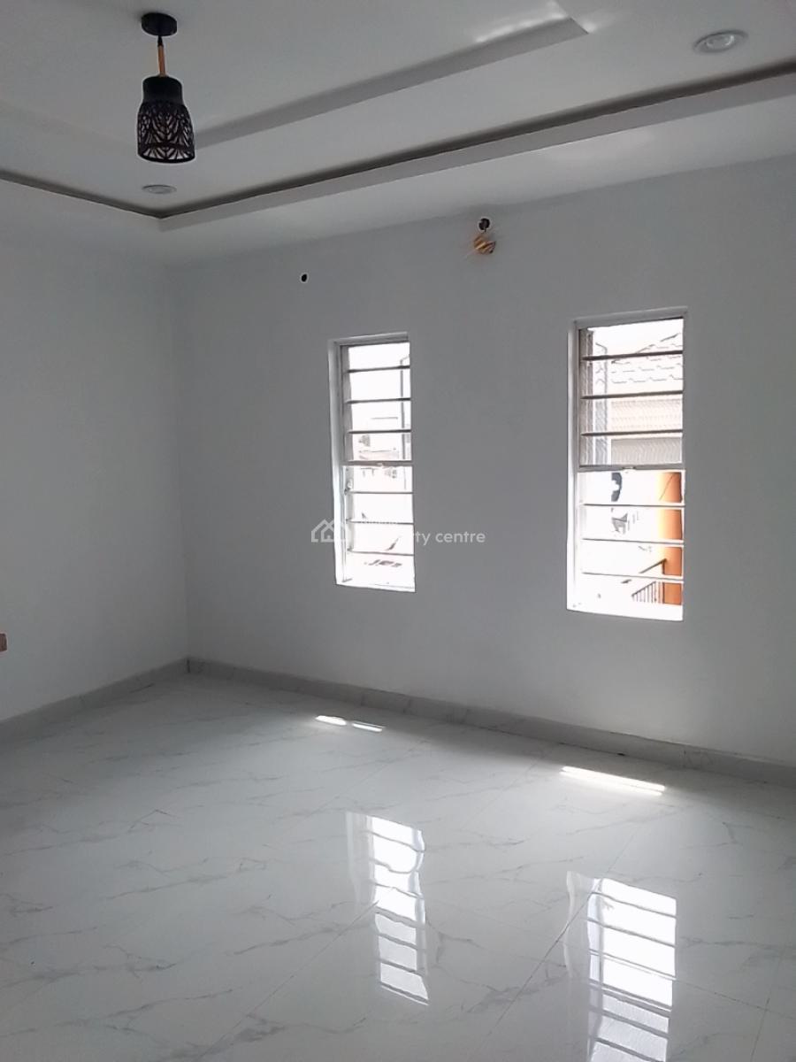 Newly Built 2 Bedroom Flat, Off Oba Palace Road, Via Lawanson Road, Surulere, Lagos, Flat / Apartment for Rent