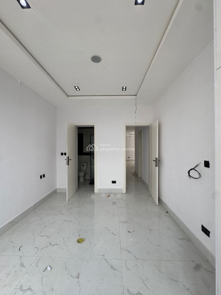 Luxury 2 Bedroom Flat, Freedom Way, Lekki Phase 1, Lekki, Lagos, Flat / Apartment for Sale