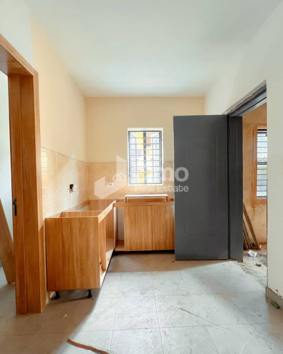 2bedroom Apartmentspacious Rooms  Parking Space  Gated Compound  Seren, Akoka, Yaba, Lagos, Flat / Apartment for Sale