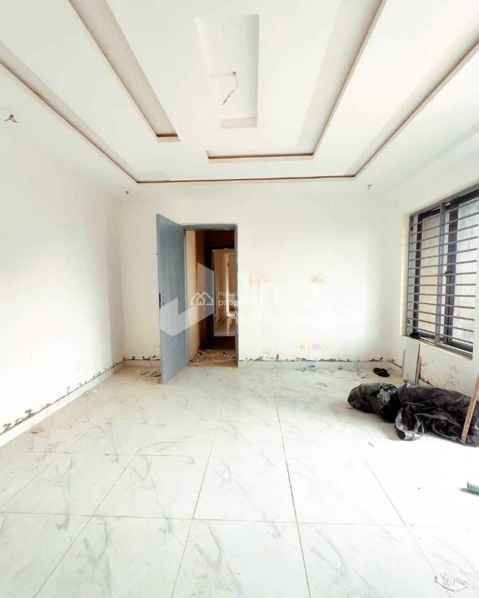 2bedroom Apartmentspacious Rooms  Parking Space  Gated Compound  Seren, Akoka, Yaba, Lagos, Flat / Apartment for Sale