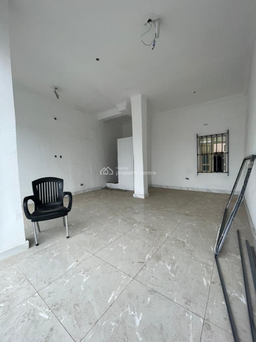 Exclusive Commercial Property for Shops, Lekki Phase 1, Lekki, Lagos, Plaza / Complex / Mall for Sale