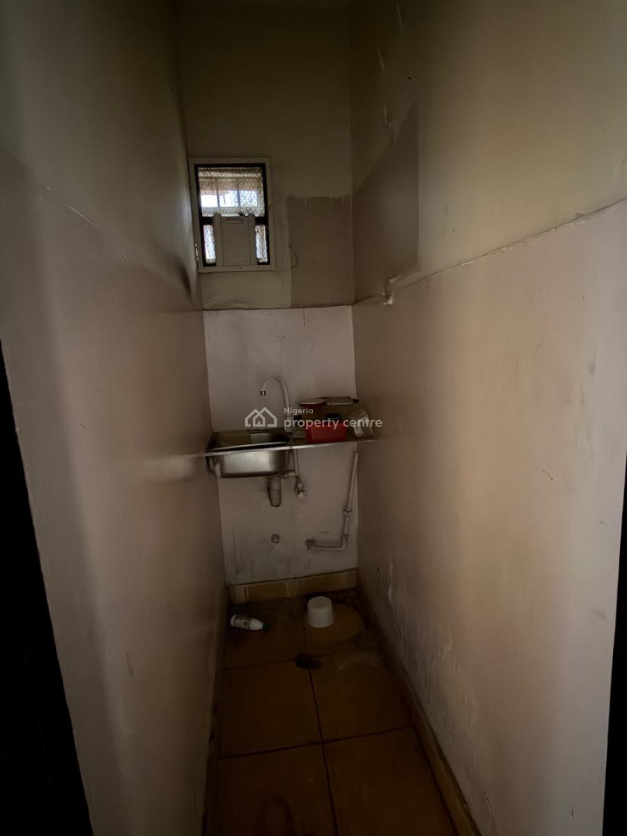 Four (4) Bedroom Office Space, Toyin Street, Ikeja, Lagos, Flat / Apartment for Rent