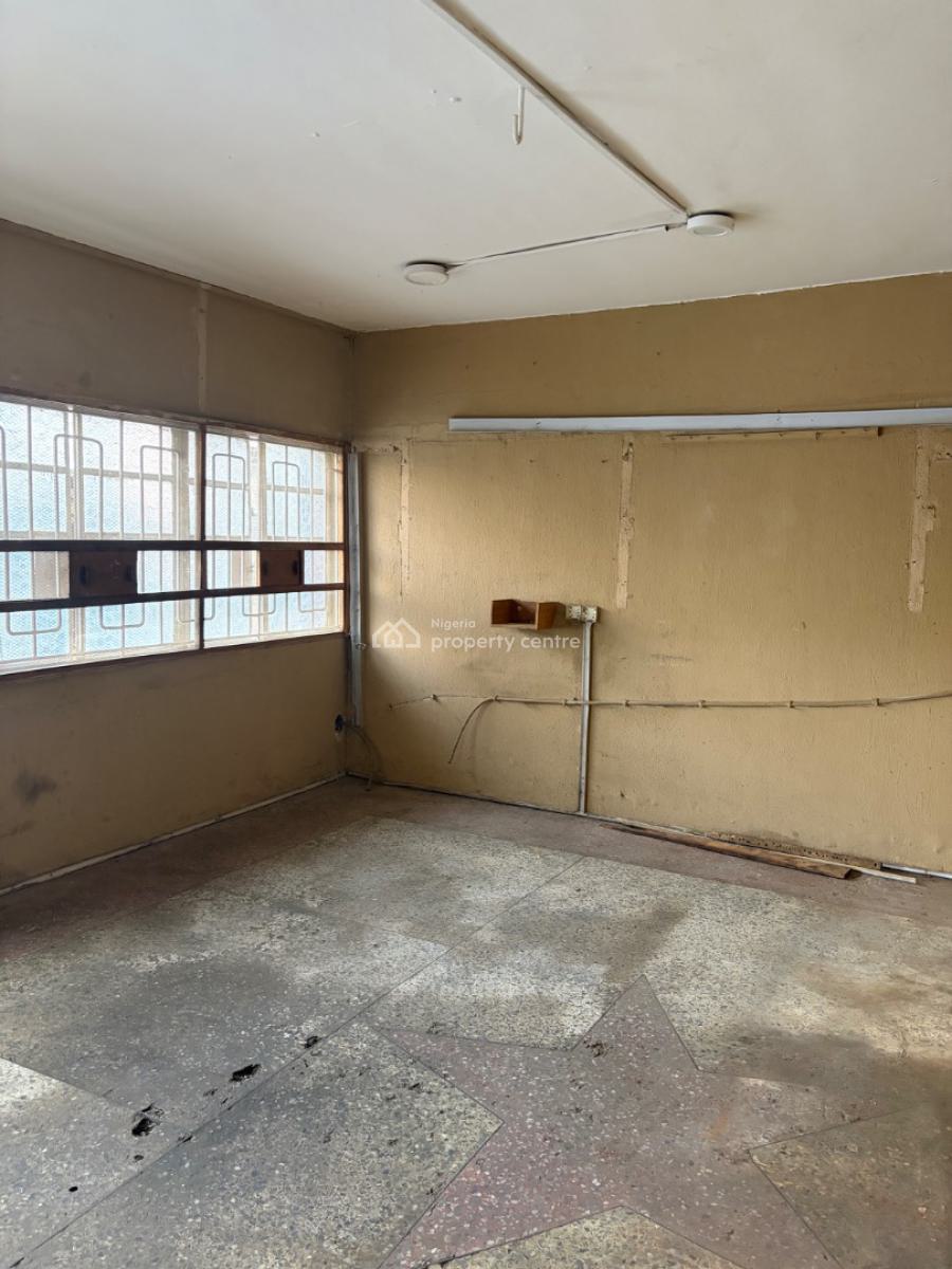 Four (4) Bedroom Office Space, Toyin Street, Ikeja, Lagos, Flat / Apartment for Rent